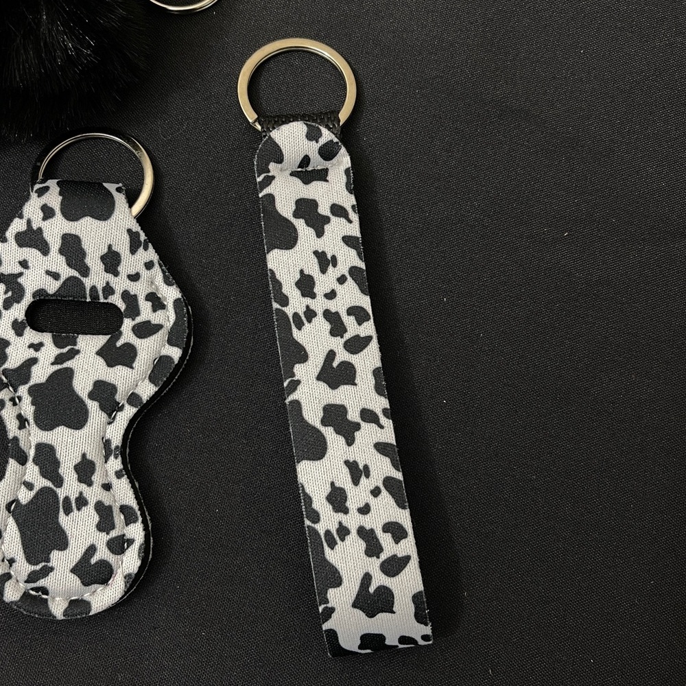 Cow Print KeyChain Accessories Bundle - Picture 6 of 7